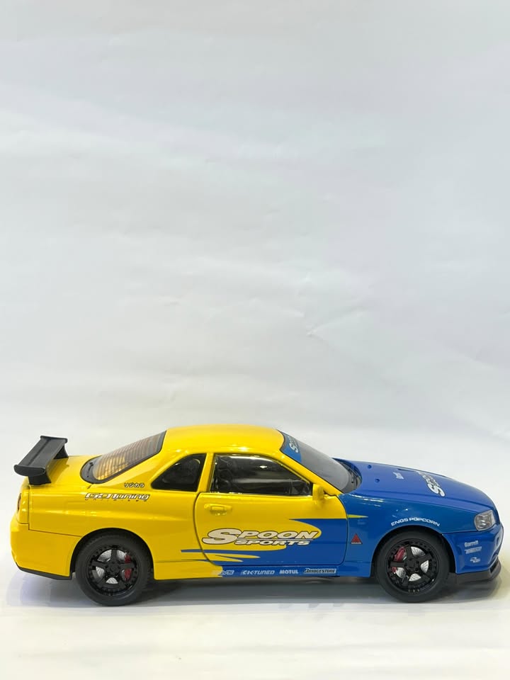 Nissan GTR R34 Yellow/Blue