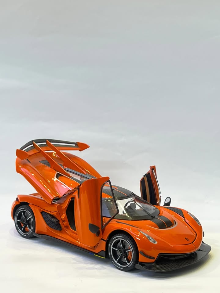Koenigsegg Jesko 1:24