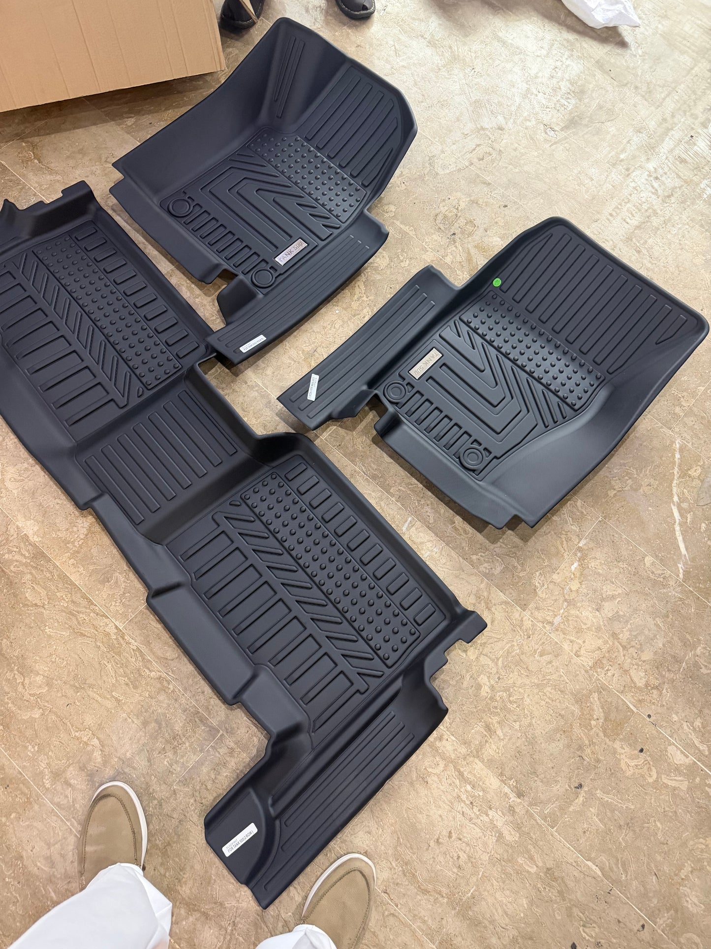 Tank 500 TXR Floor Mats