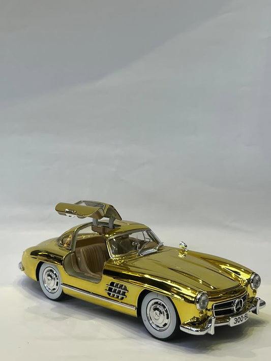 Mercedes Benz 300SL 1/24 - Golden