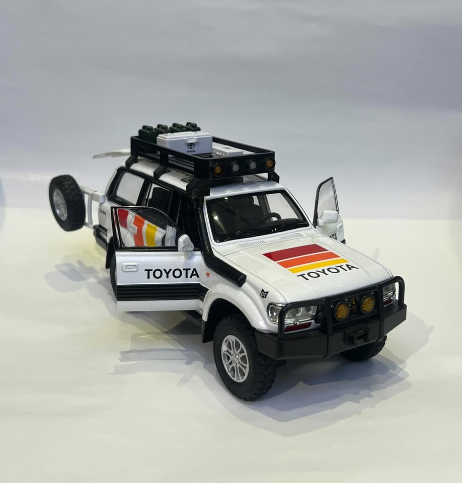 Land Cruiser 1980 Off Road 1/24