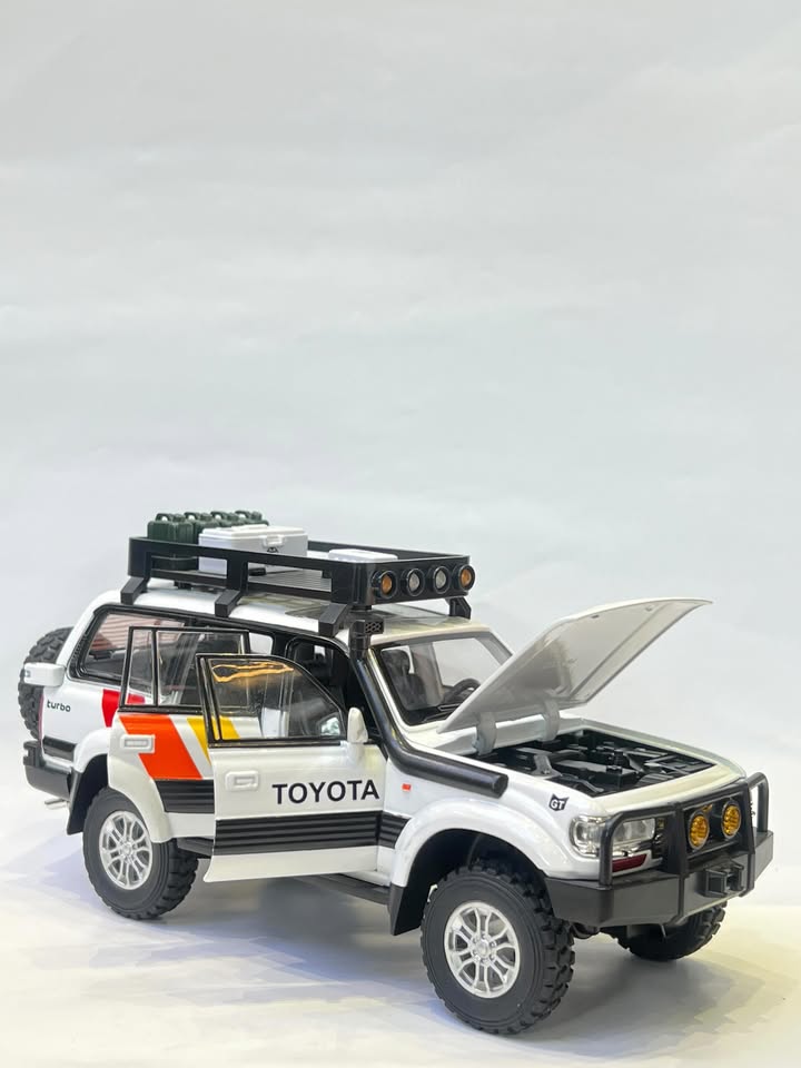 Land Cruiser 1980 Off Road 1/24