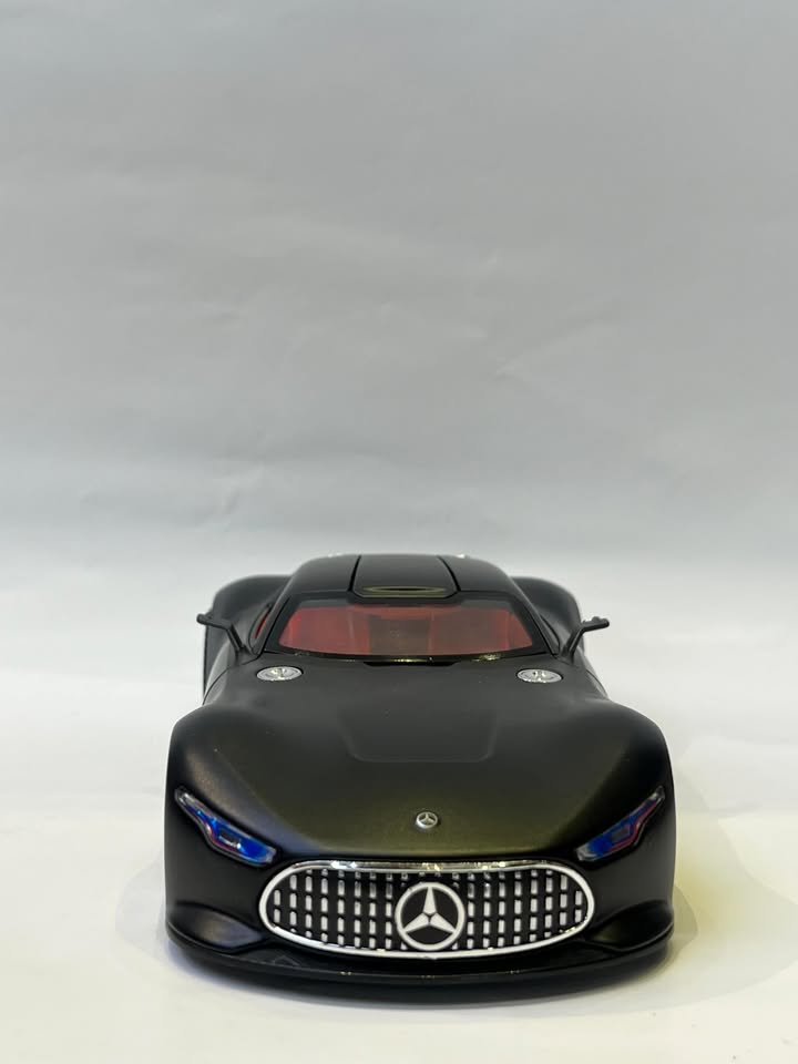 Mercedes Benz AMG  Model 1: 24 - Matt Black