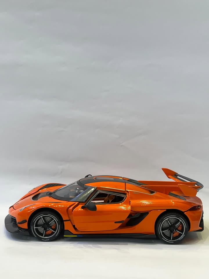 Koenigsegg Jesko 1:24