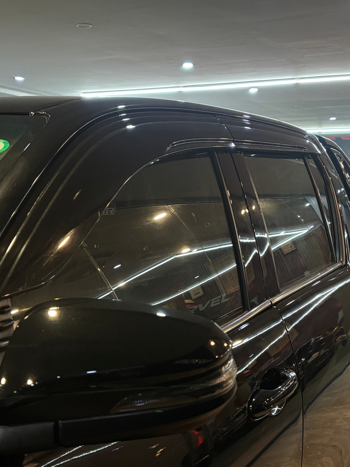 Toyota Hilux Revo Air Press Without Chrome