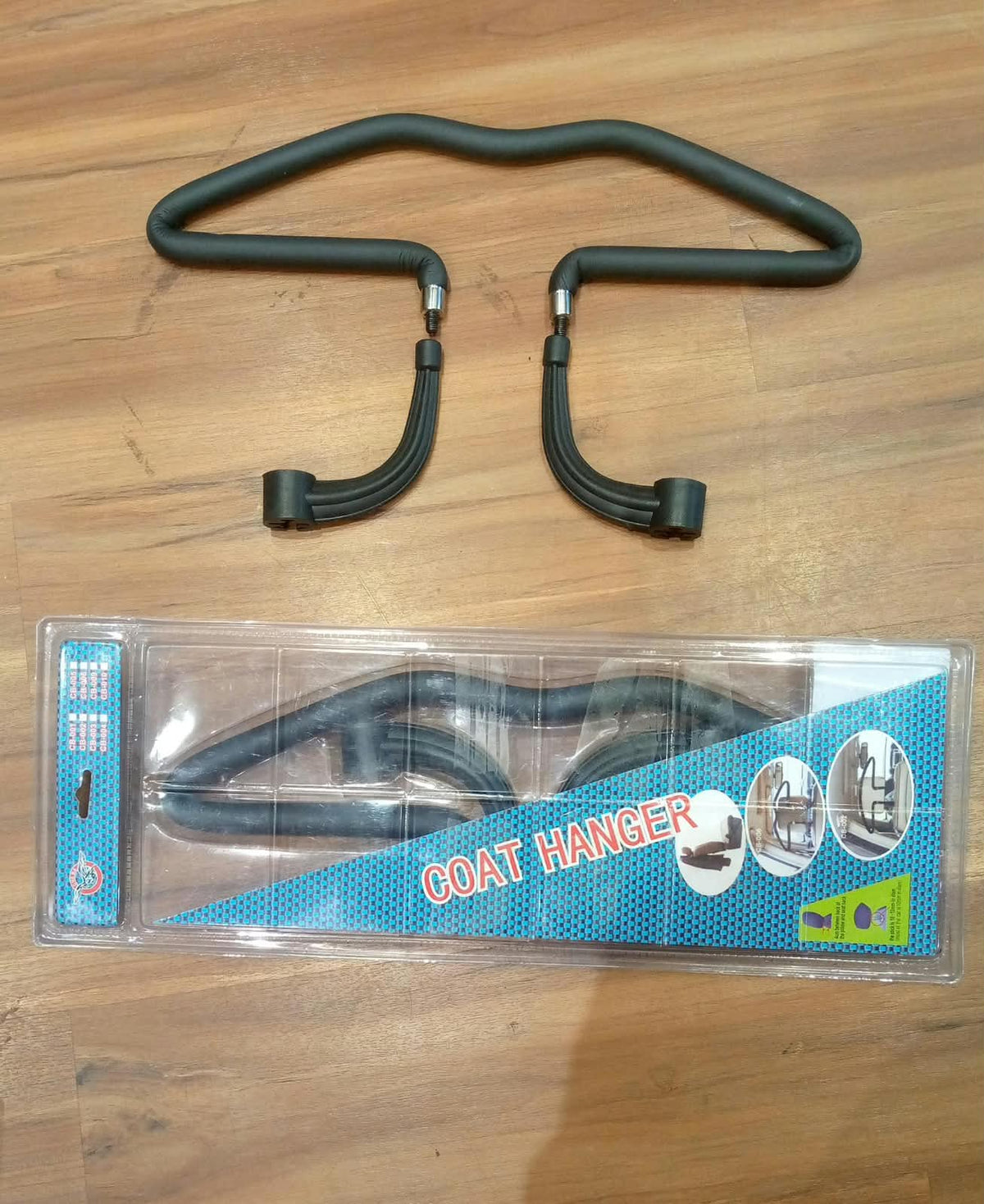 Car Back Seat Coat Hanger Black