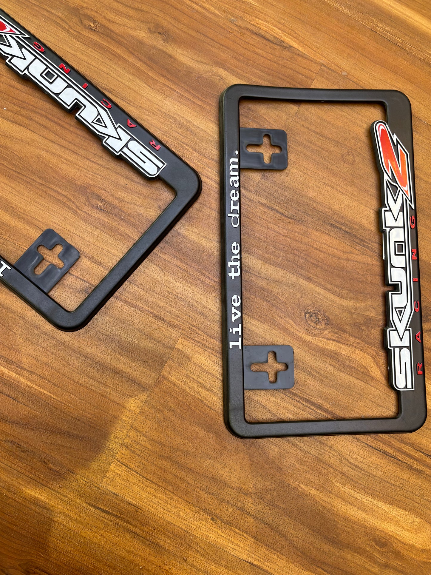 Number Plate Frame Skunk2